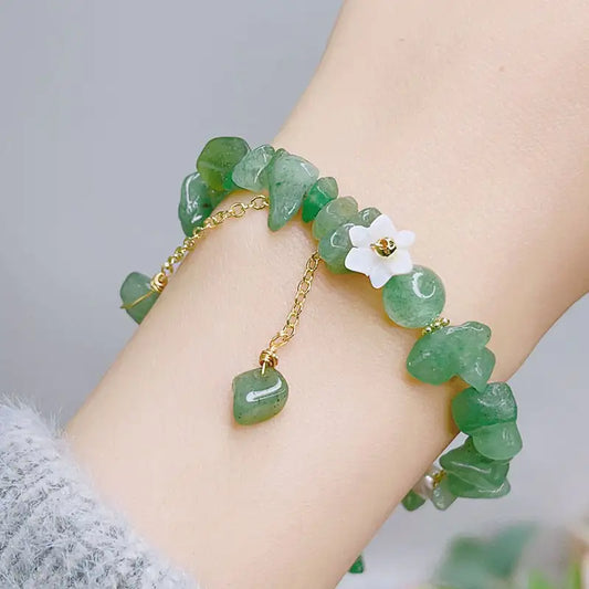 Crushed Stone Pearl Shell Bracelet